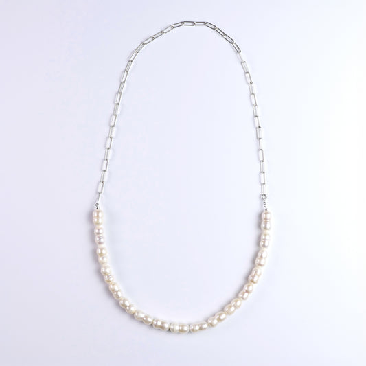 双子パール×ペーパークリップチェーン アシンメトリーネックレス（50cm）