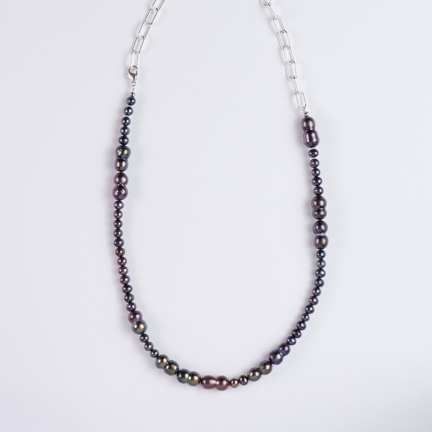 黒蝶貝バロックパール×ペーパークリップチェーン アシンメトリーネックレス（55cm）